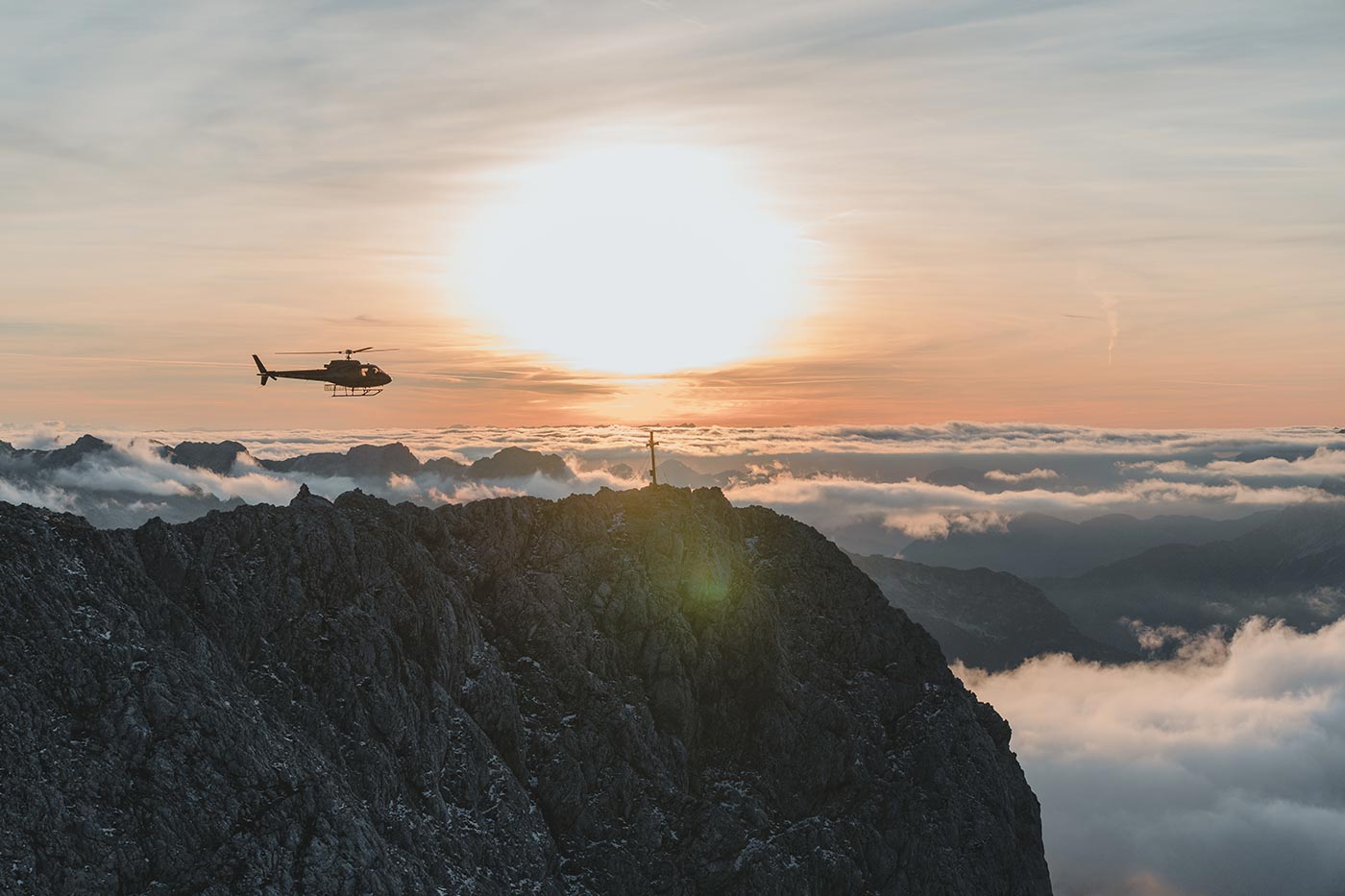 helicopter sunset mountain sennair